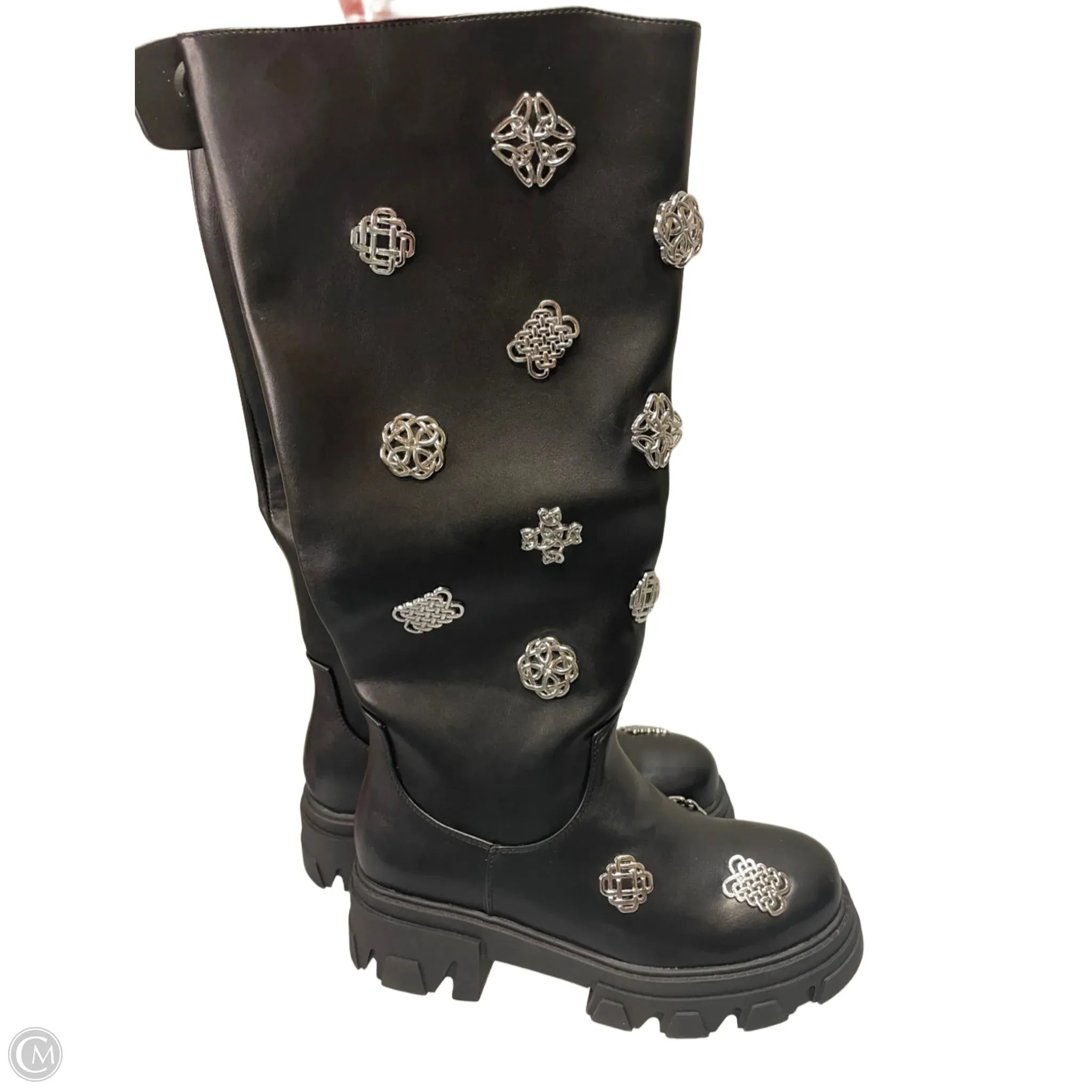 Boots Mid-calf Flats By Clothes Mentor In Black & Silver, Size: 8