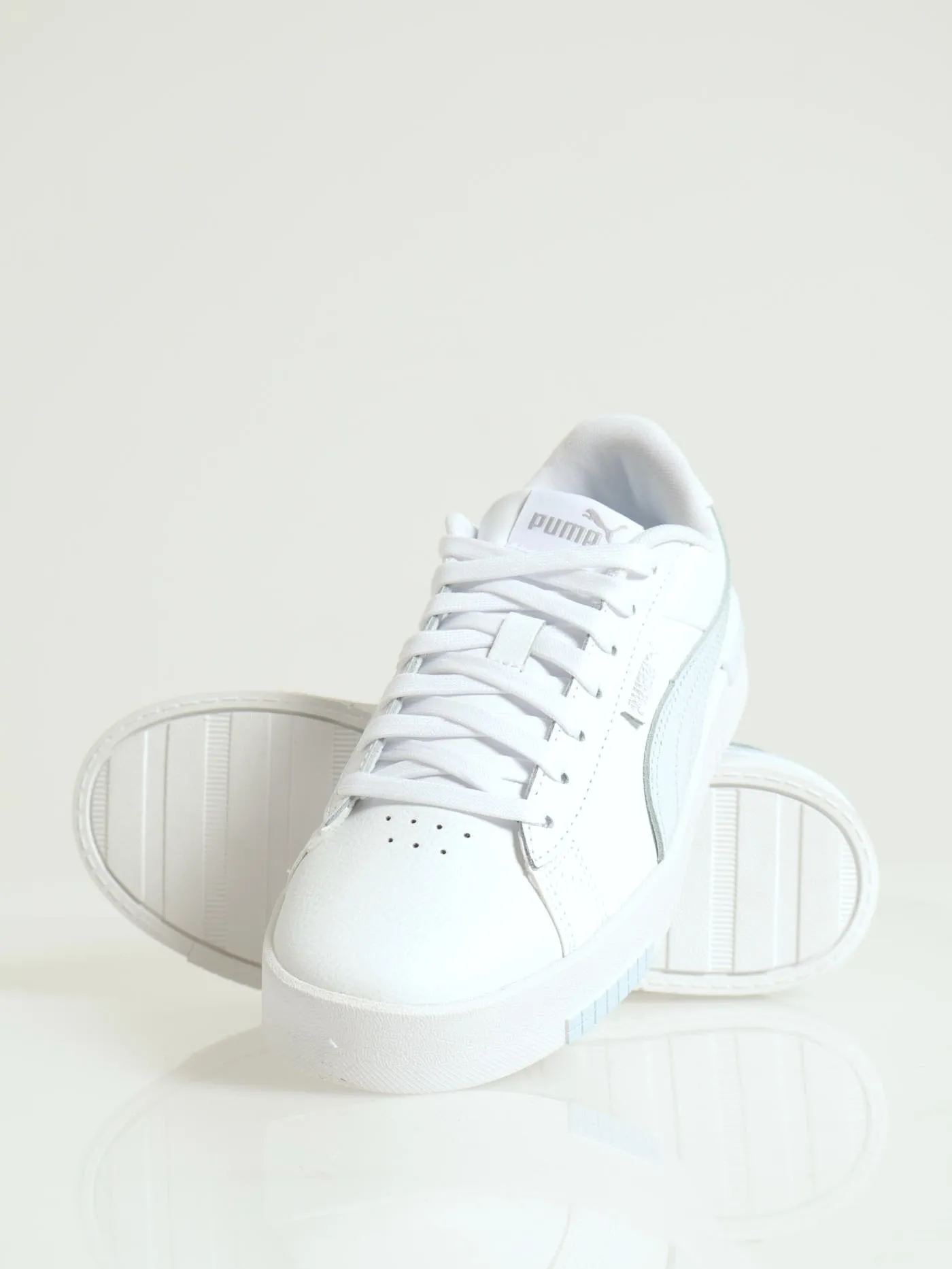 Jada Renew Low Cut Sneaker - White/Blue