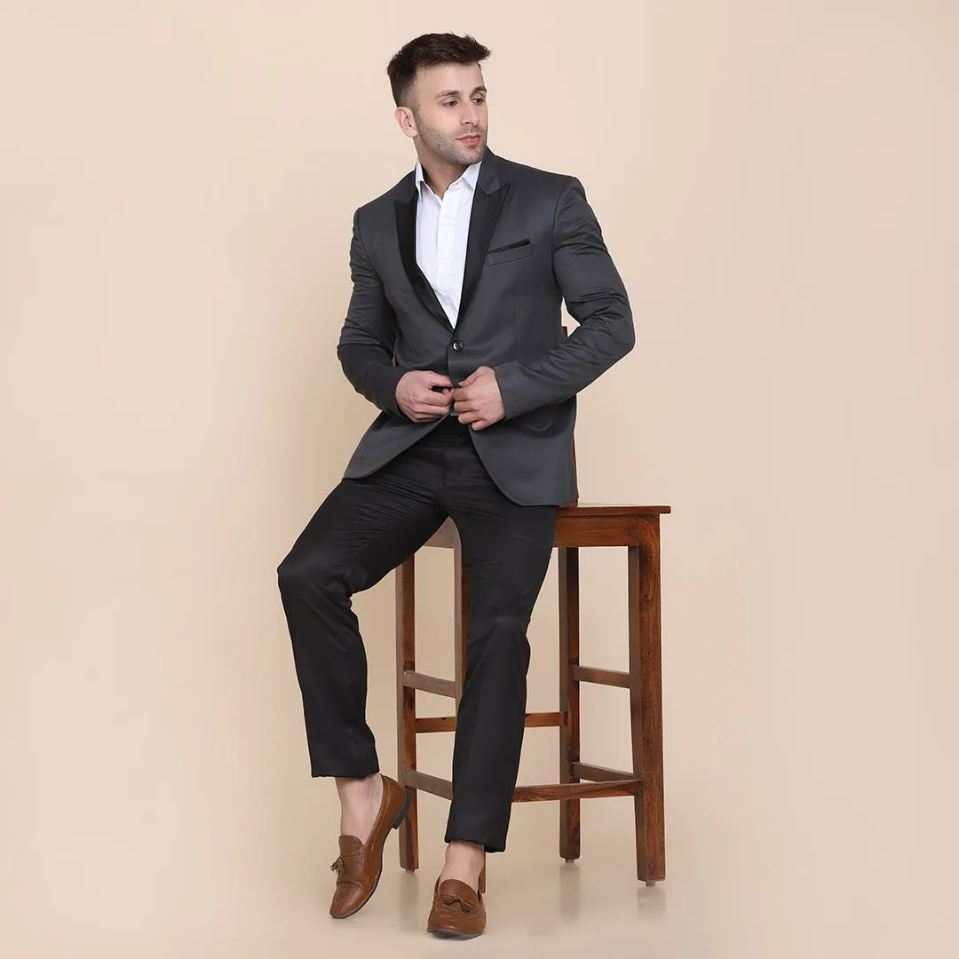 Men Grey Suit With Hanky