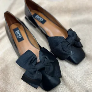 NEO Black Flats with Bow 24630